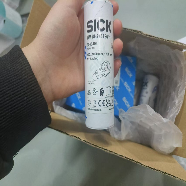 SICK西克激光位移傳感器OL1S/OL1E-R1010A13