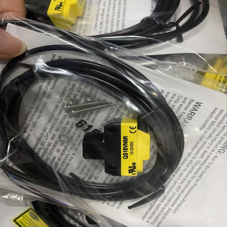 BANNER邦納QS18系列全能型光電傳感器QS186LE