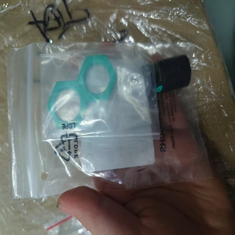 供應(yīng)德國Pepperl+Fuchs倍加福感應(yīng)開關(guān)OBD600-18GK40-E2-V1
