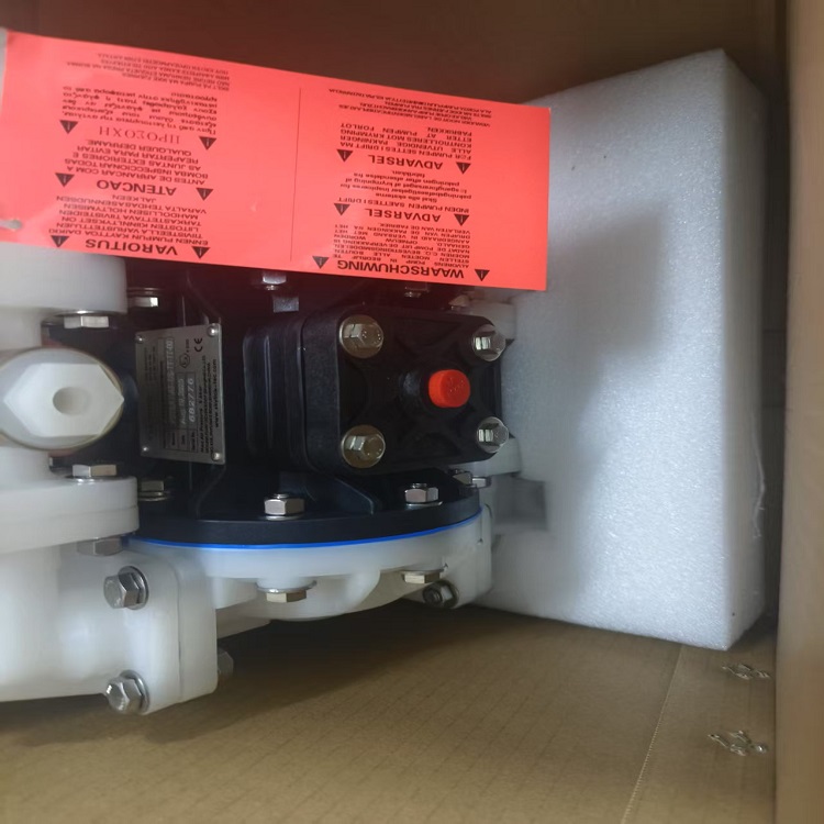 供應(yīng)斯凱力1/2寸PVDF特氟龍隔膜泵PS15,KY-AT-T/S-TT-TT-00
