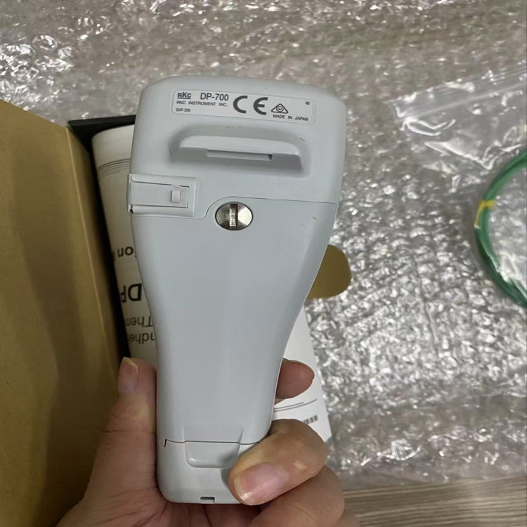 日本理化工業(yè)RKC手持式測溫儀DP-700
