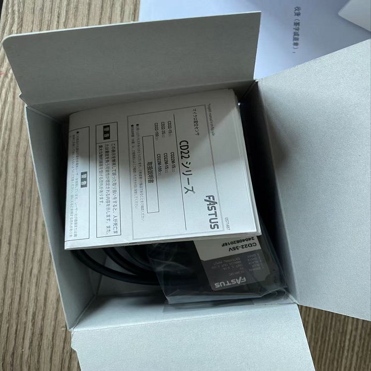 供應(yīng)Fastus一款激光位移傳感器-CD22-35V